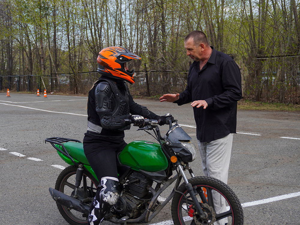 8 Reasons You Need To Go To A Motorcycle Riding School