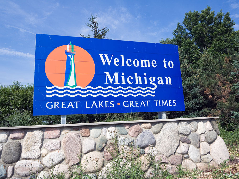 Best Motorcycle Roads and Destinations in Michigan, United States