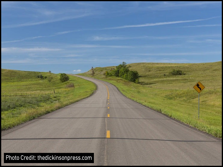 Best Motorcycle Roads and Destinations in North Dakota, United States
