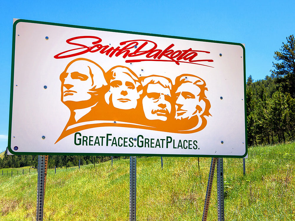 Best Motorcycle Roads and Destinations in South Dakota, United States