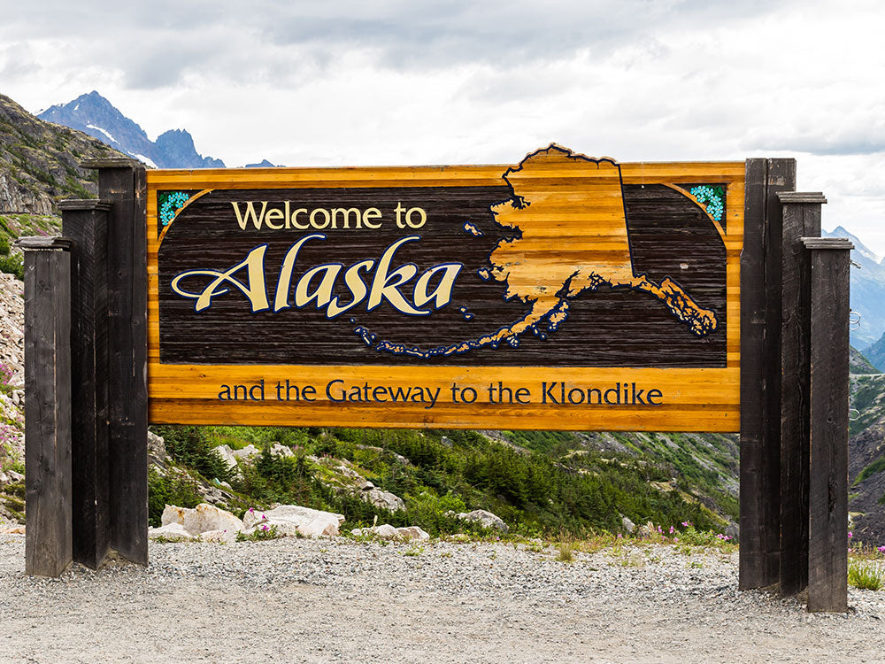 Best Motorcycle Roads & Destinations in Alaska, United States