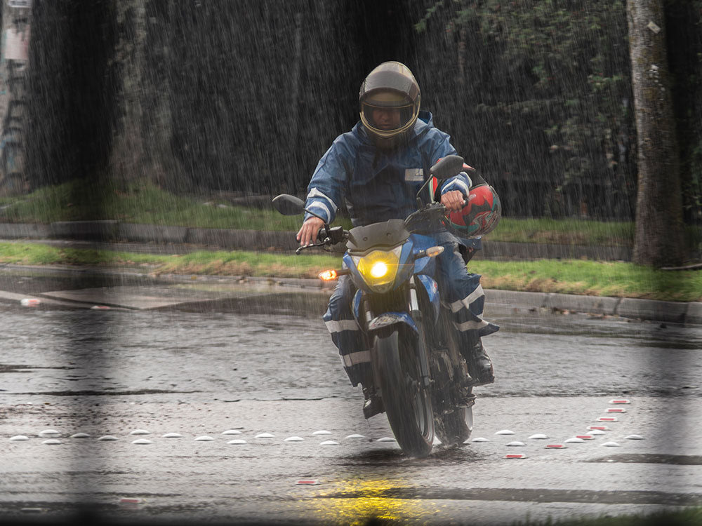 Best Tips On How to Ride Your Motorcycle In The Rain