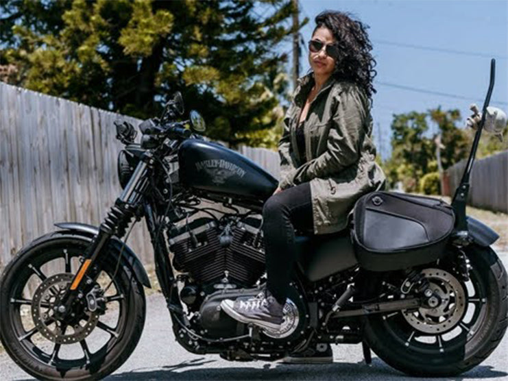 Is Sportster 883 Custom a Good Choice For Harley Lovers Find Out Here.