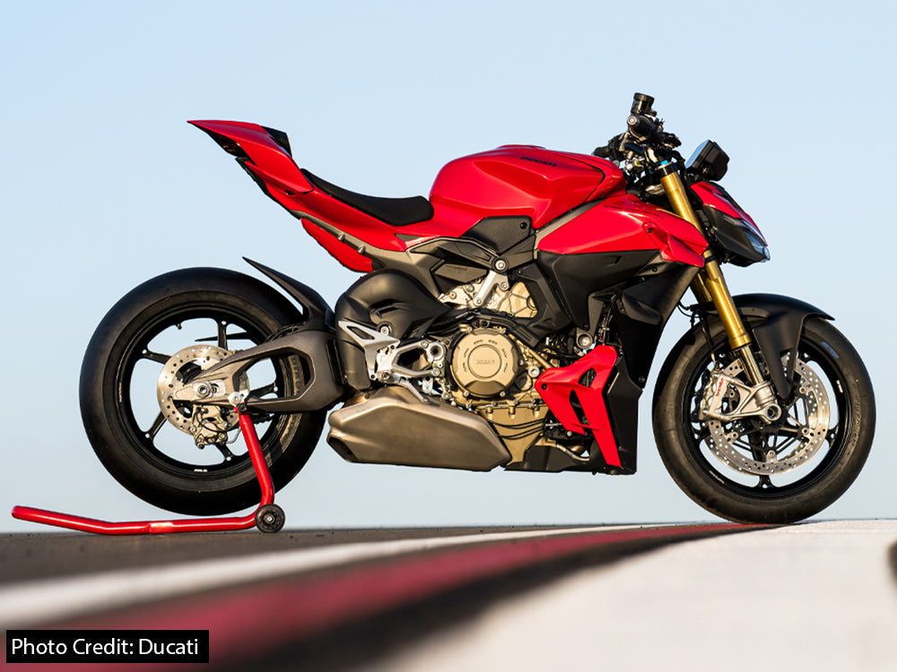 The-New-Panigale-Derived-2025-Ducati-Streetfighter-V4-Is-Unveiled