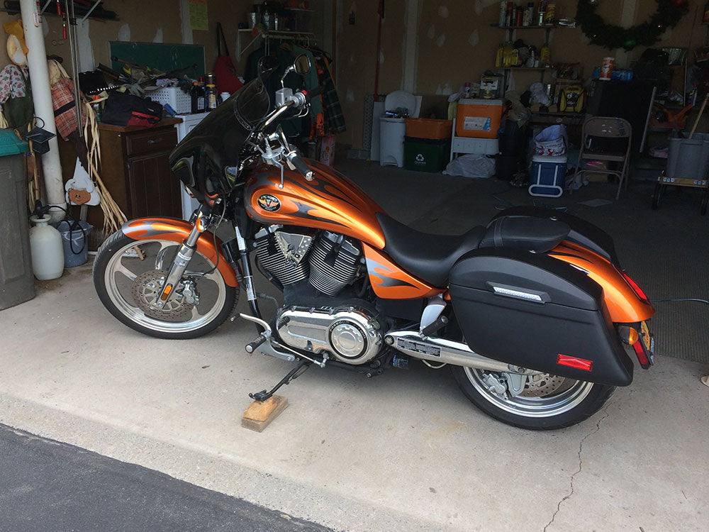 Victory Vegas Motorcycle Saddlebags Video Review