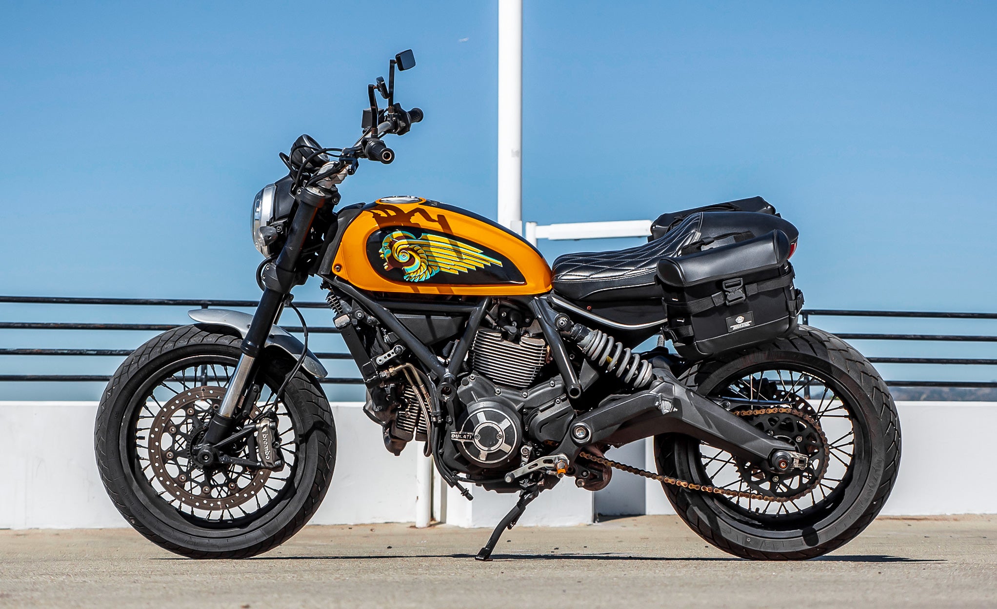 10L - Incognito Quick Mount Small Ducati Scrambler (2014-17) Solo Saddlebag (Left Only) @expand