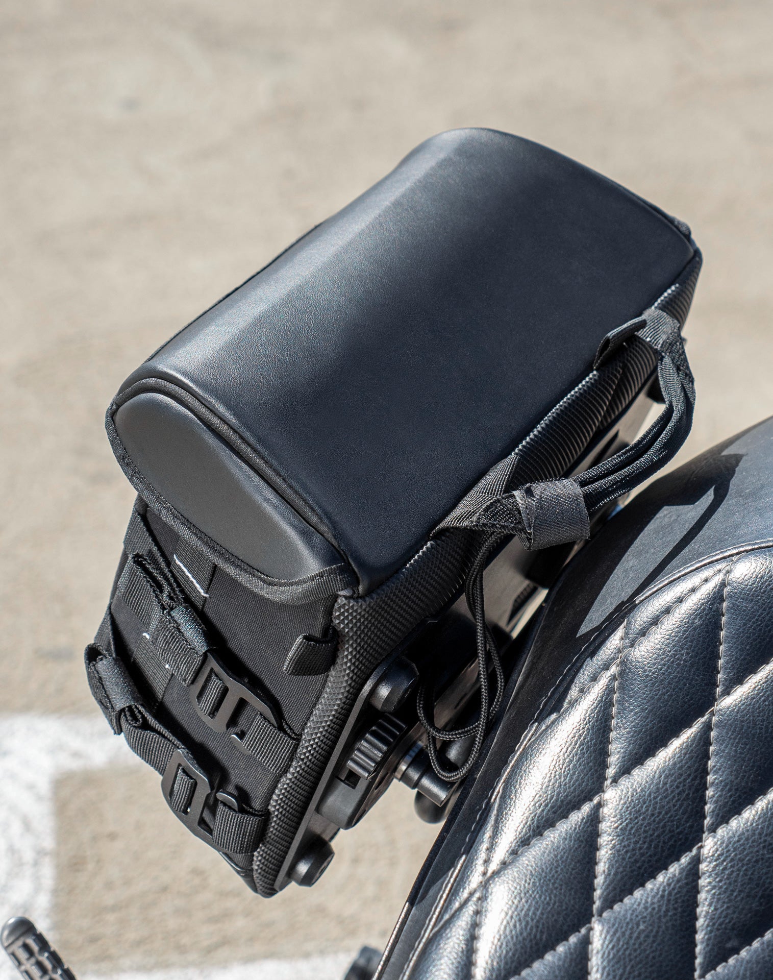 10L - Incognito Quick Mount Small Ducati Scrambler (2014-17) Solo Saddlebag (Right Only) v2