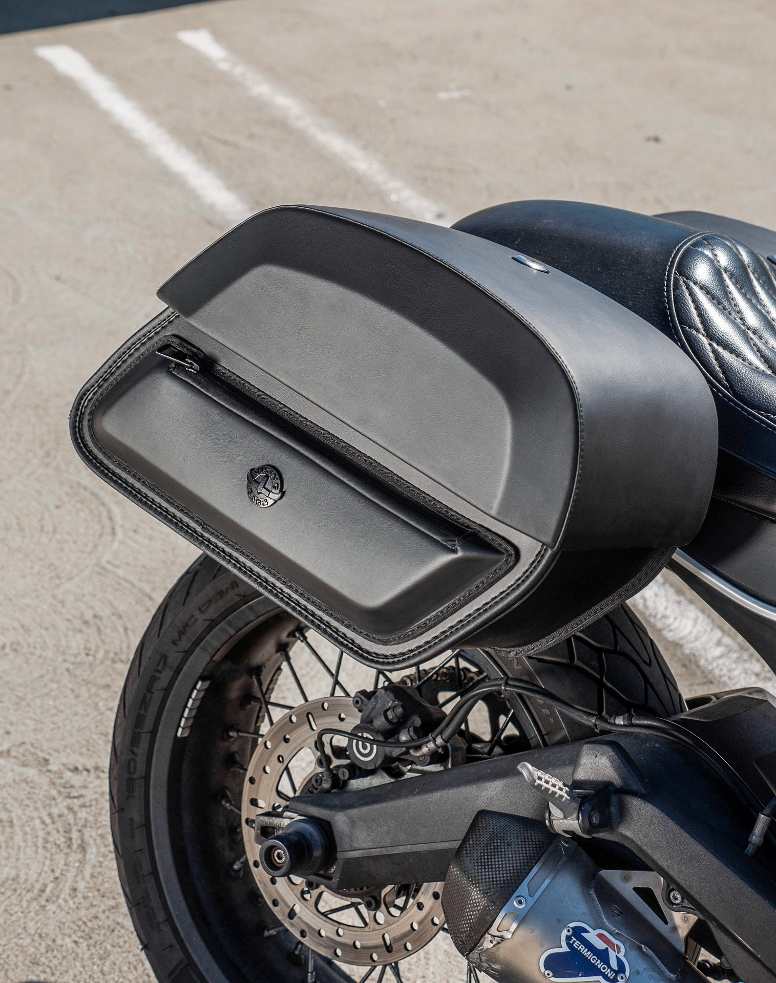 28L - Pantheon Medium Quick-Mount Ducati Scrambler (2014-17) Motorcycle Saddlebags v2