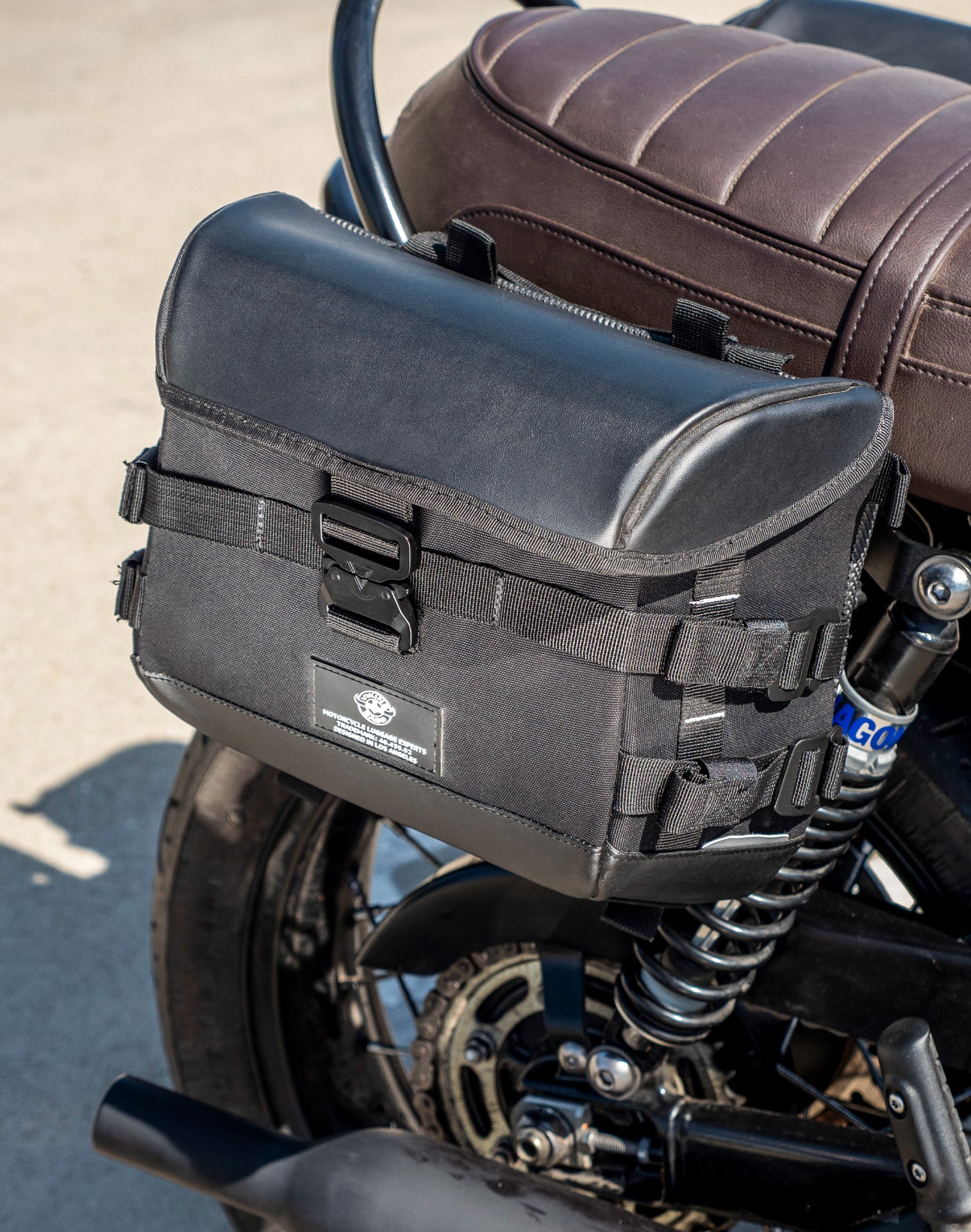 10L - Incognito Quick Mount Small Triumph Bonneville T100 Solo Motorcycle Saddlebag (Right Only) v2